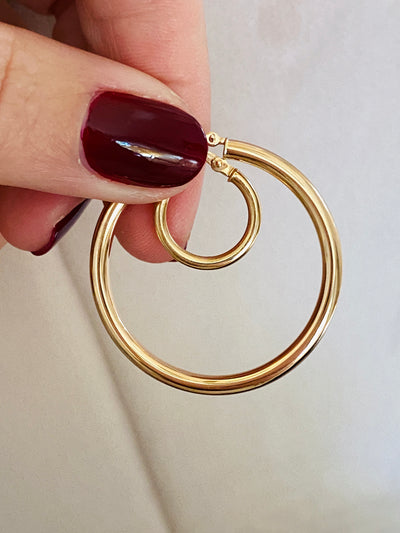 15mm tube hoops shown with 35mm tube hoops for size comparison